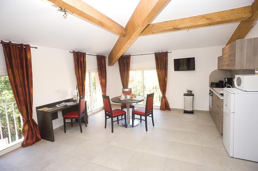 The Originals City, Hotel Les Bastides Du Gapeau Solliès-Toucas Habitación foto